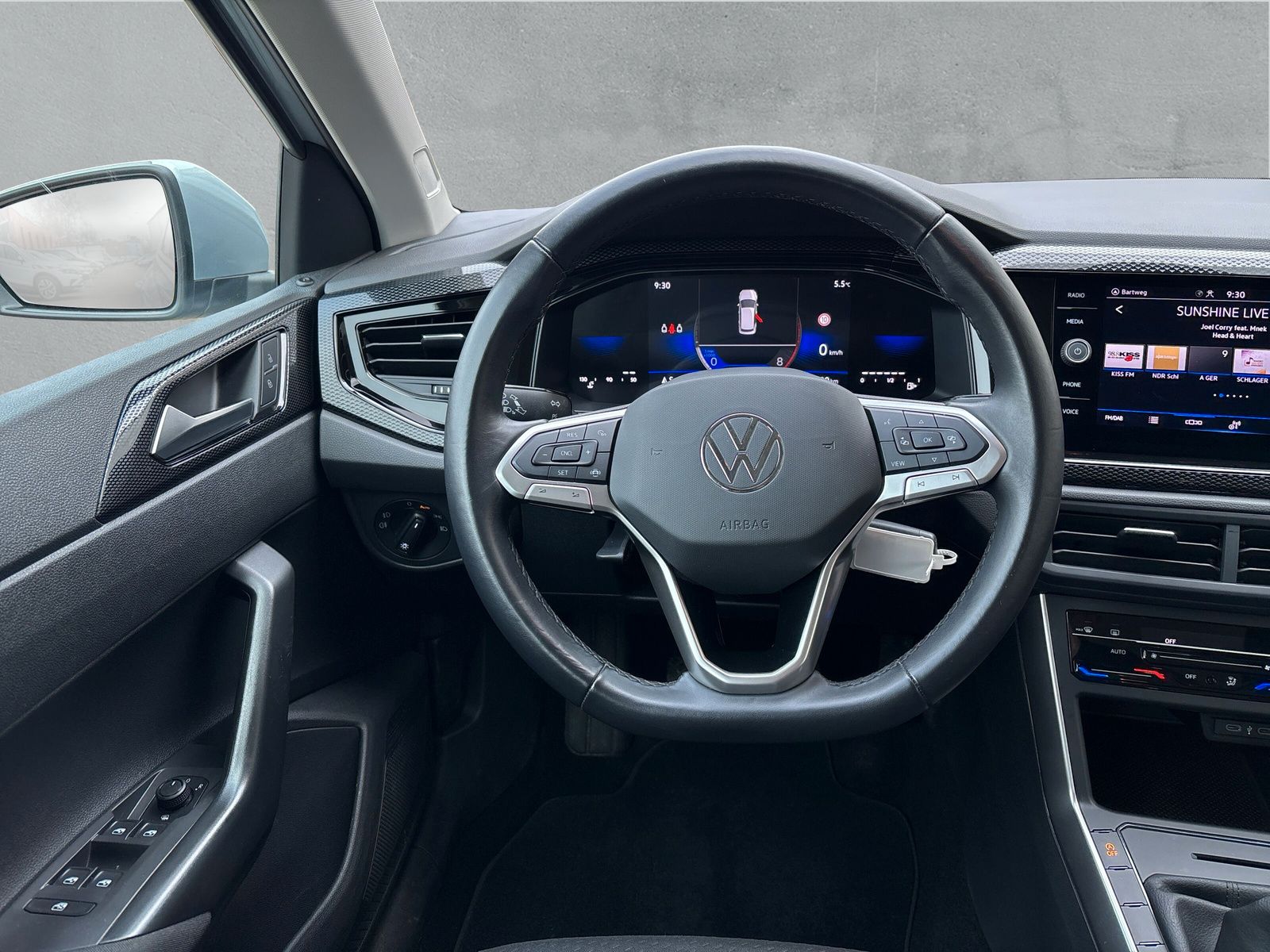 Fahrzeugabbildung Volkswagen Polo Life 1.0 TSI PDC LED App-Connect