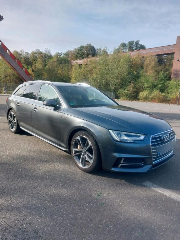 Image of Audi A4