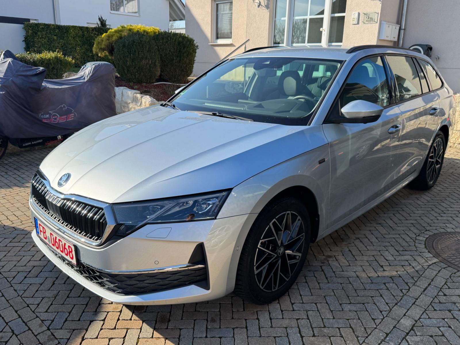 Skoda Octavia  2.0 TDI 110 kW-360°CANTON-ACC-Headup