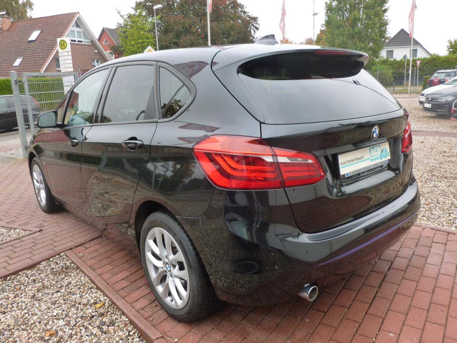 BMW 216d Active Tourer Sportline LED/AHK/BT