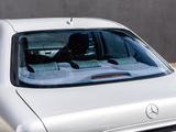 Mercedes-Benz E 280 4MATIC AVANTGARDE 1 HAND 100%Voll - aus 2000: Limousine