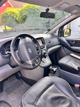 Hyundai H-1 Diesel 2.5 CRDi Travel Premium + AHK *Klima - Hyundai H-1: Premium Travel