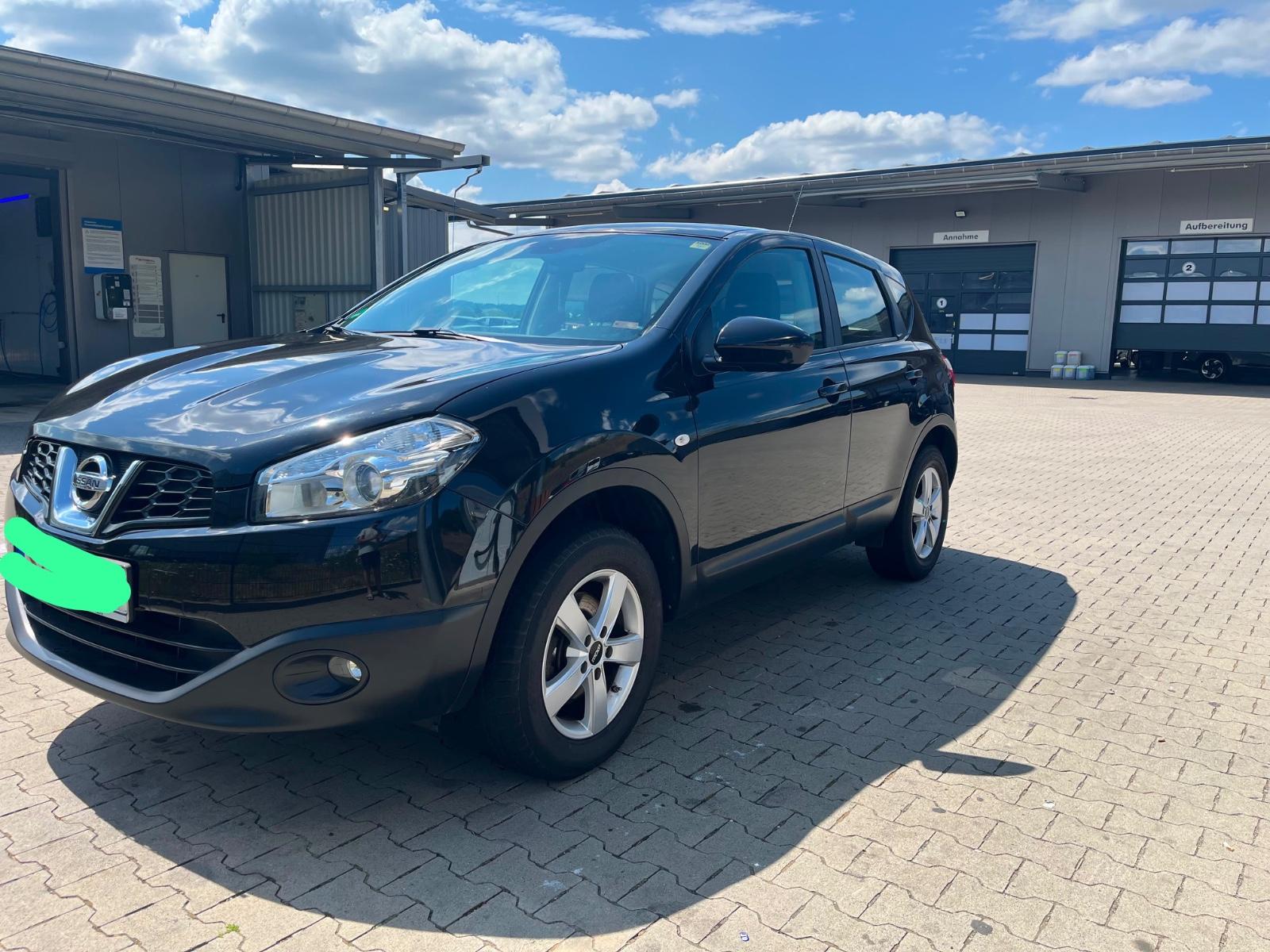 Nissan Qashqai 2011 — engine 1.598 cm³, 117 HP (86kW)
