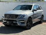 Mercedes-Benz ML 350 CDI BlueTec 4Matic AMG Paket CarPlay LED! - Mercedes-Benz ML 350: Cdi AMG