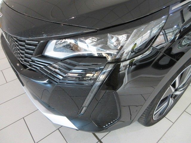 Fahrzeugabbildung Peugeot 5008 GT 1.2T LED/NAVI/SHZ/PDC/R´CAM/7-SITZ/LEDER