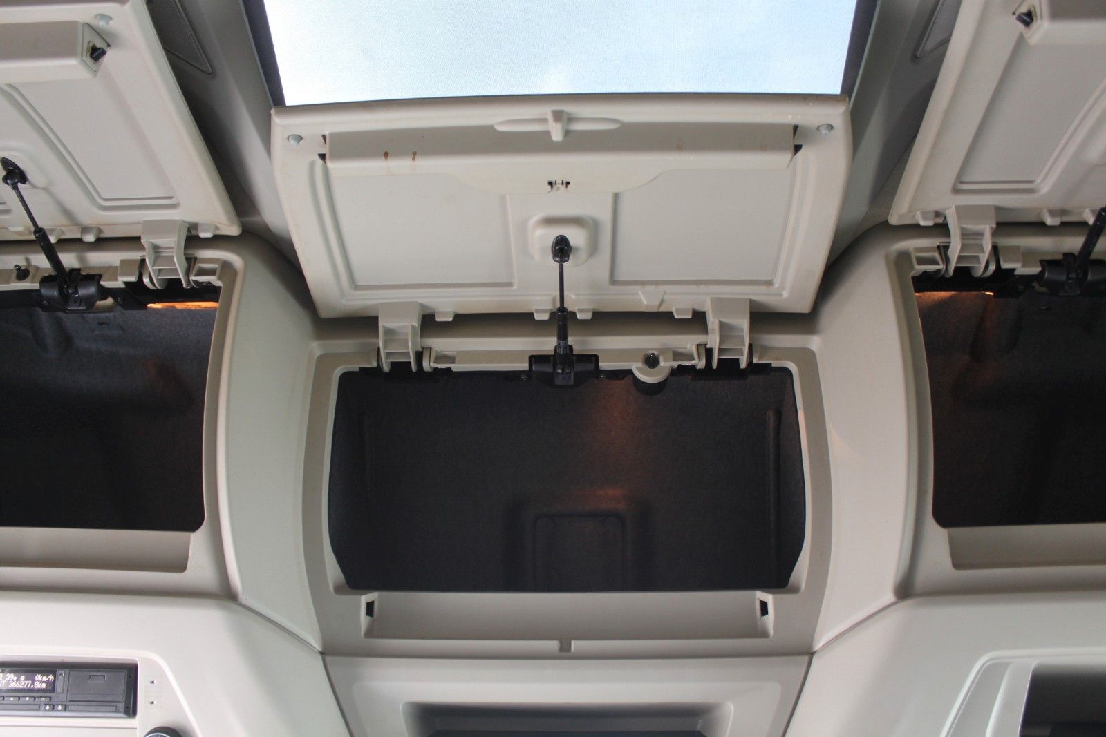 Fahrzeugabbildung Iveco S-Way AS440S49T/P mit Kipphydraulik