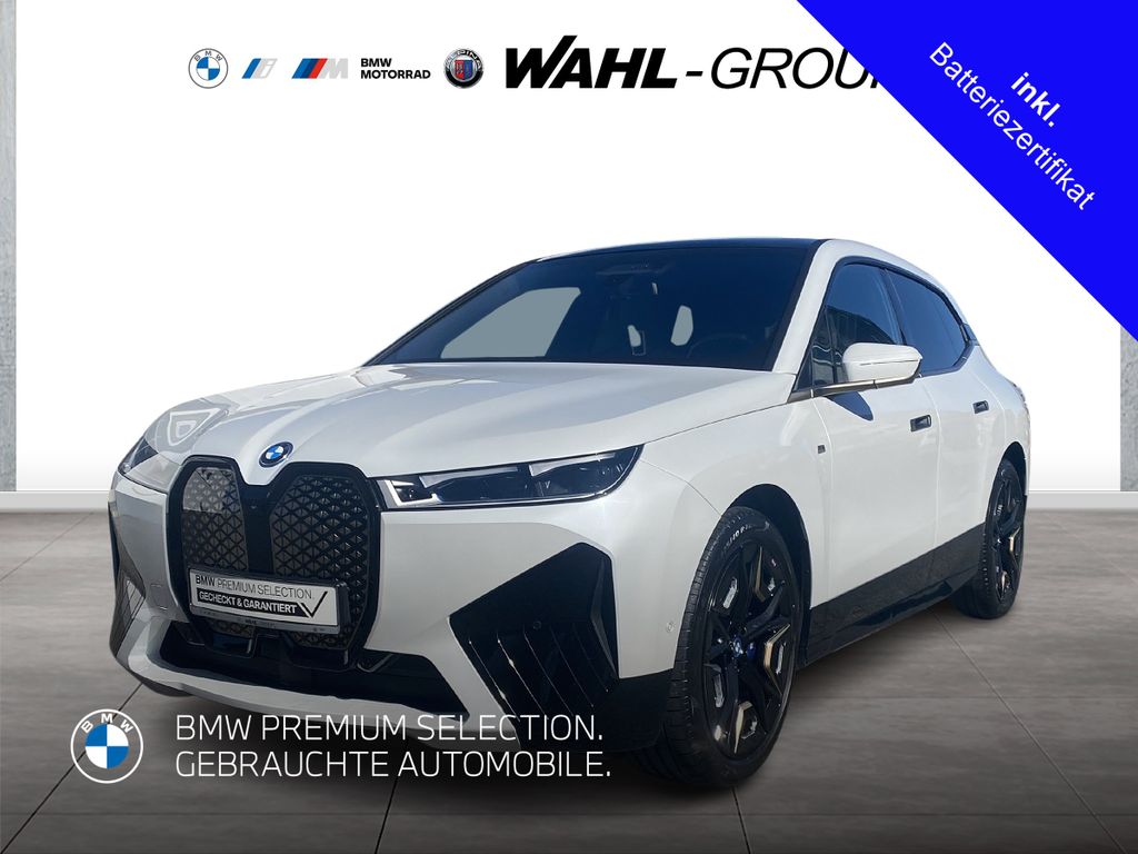 BMW iX