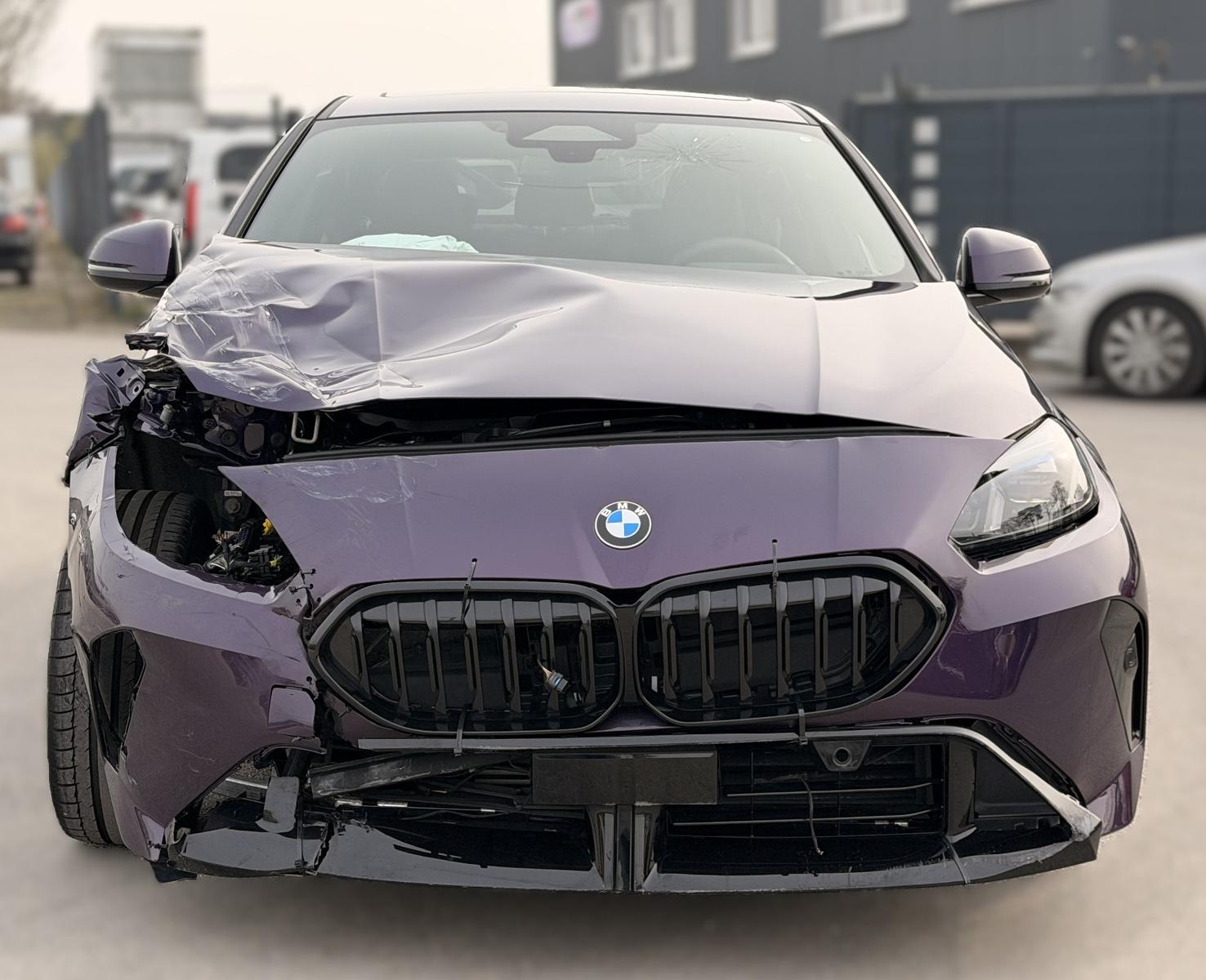 BMW 220i M-SPORT PRO/360/H&K/HUD/MASSAGE/PANO/ACC
