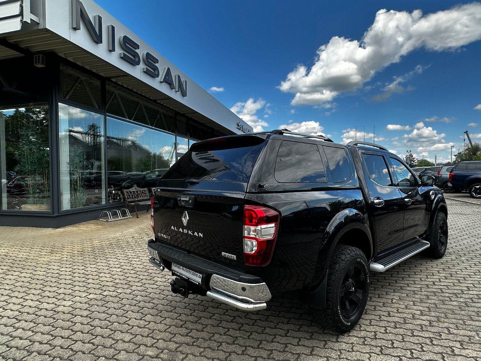 Fahrzeugabbildung Renault Alaskan Intens Double Cab 4x4