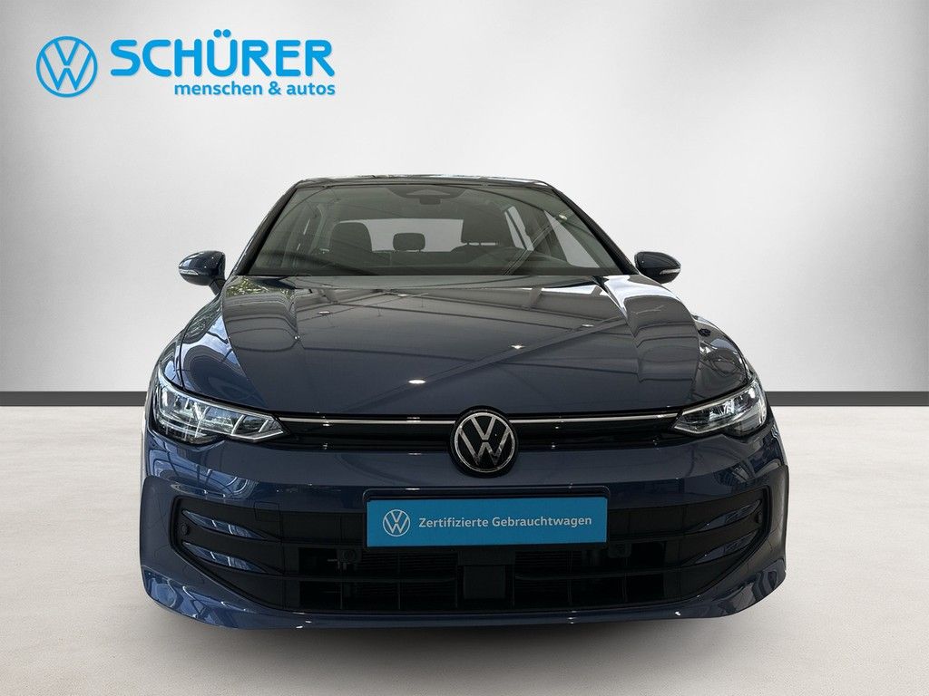 Volkswagen Golf VIII 1.5TSI Life AHK Rkam Keyless HuD Navi foto 5