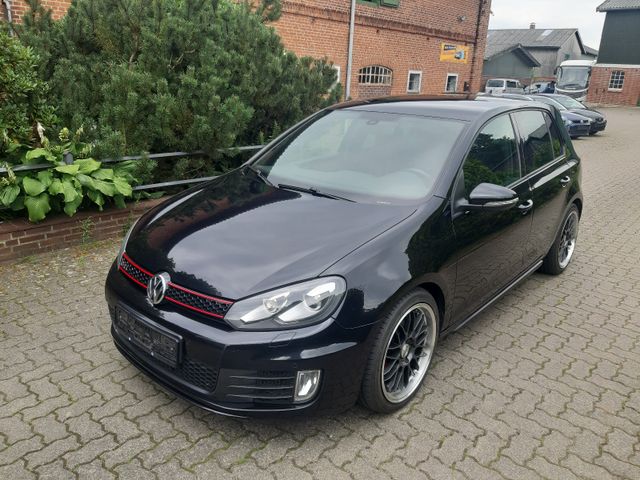 Volkswagen Golf 2.0 TSI GTI