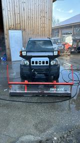 Suzuki Jimmy Winterdienstfahrzeug - Suzuki Jimny: Winterdienst