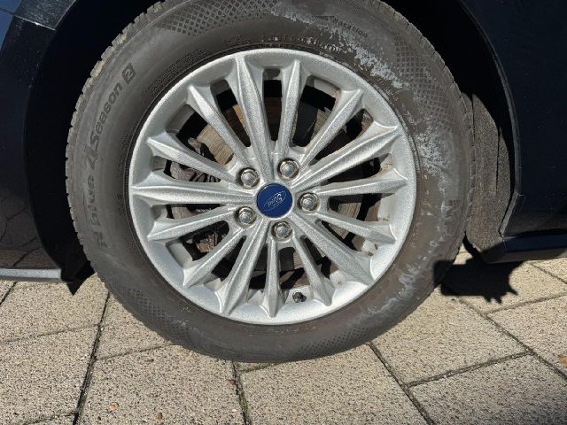 Ford Focus Turnier Titanium