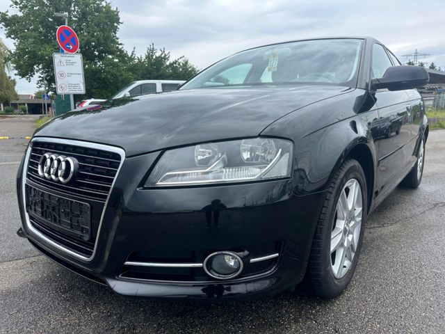 Audi A3 Sportback 1.4 TFSI Attraction Nur 64000KM