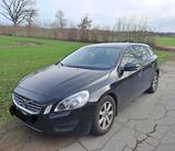 Volvo V60 T3 Kinetic Kinetic TÜV neu - Volvo V60 Kinetic mit Benzin-Antrieb