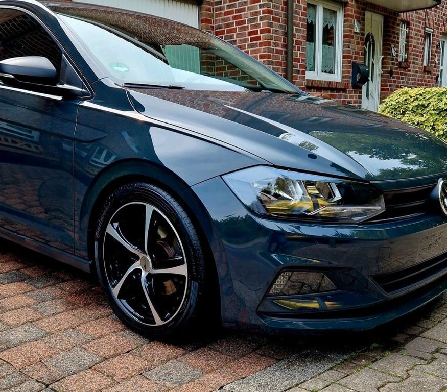 Image of Volkswagen Polo
