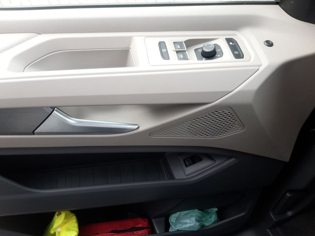 Multivan Life 2,0 l 110 kW TDI SCR Frontantrieb