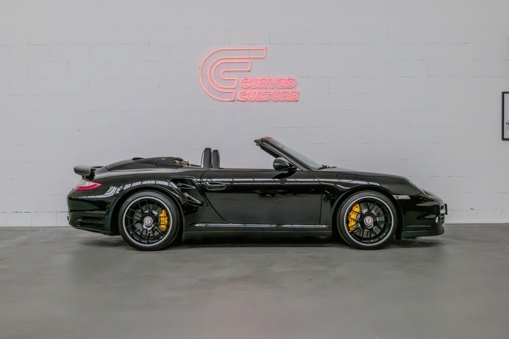 PORSCHE 997 2011