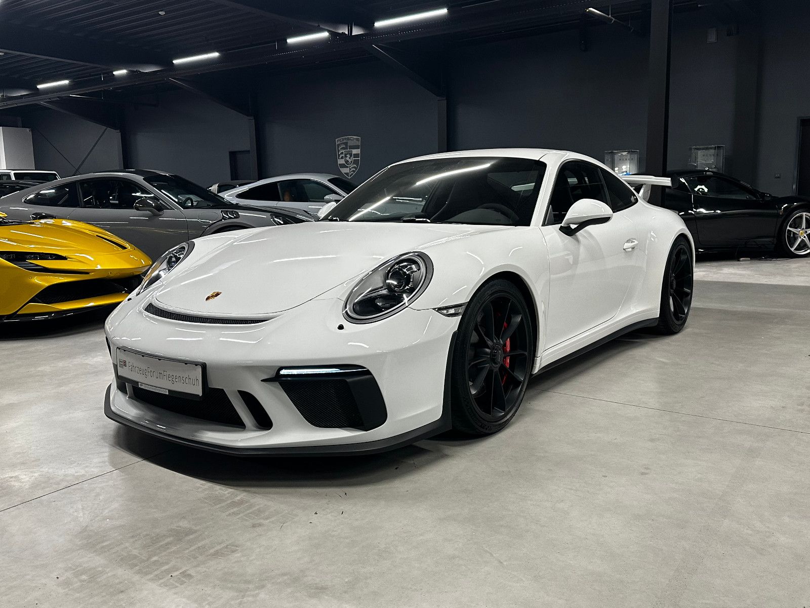 Fahrzeugabbildung Porsche 911/991.2 GT3- Approved-Lift-Clubsport-90 L