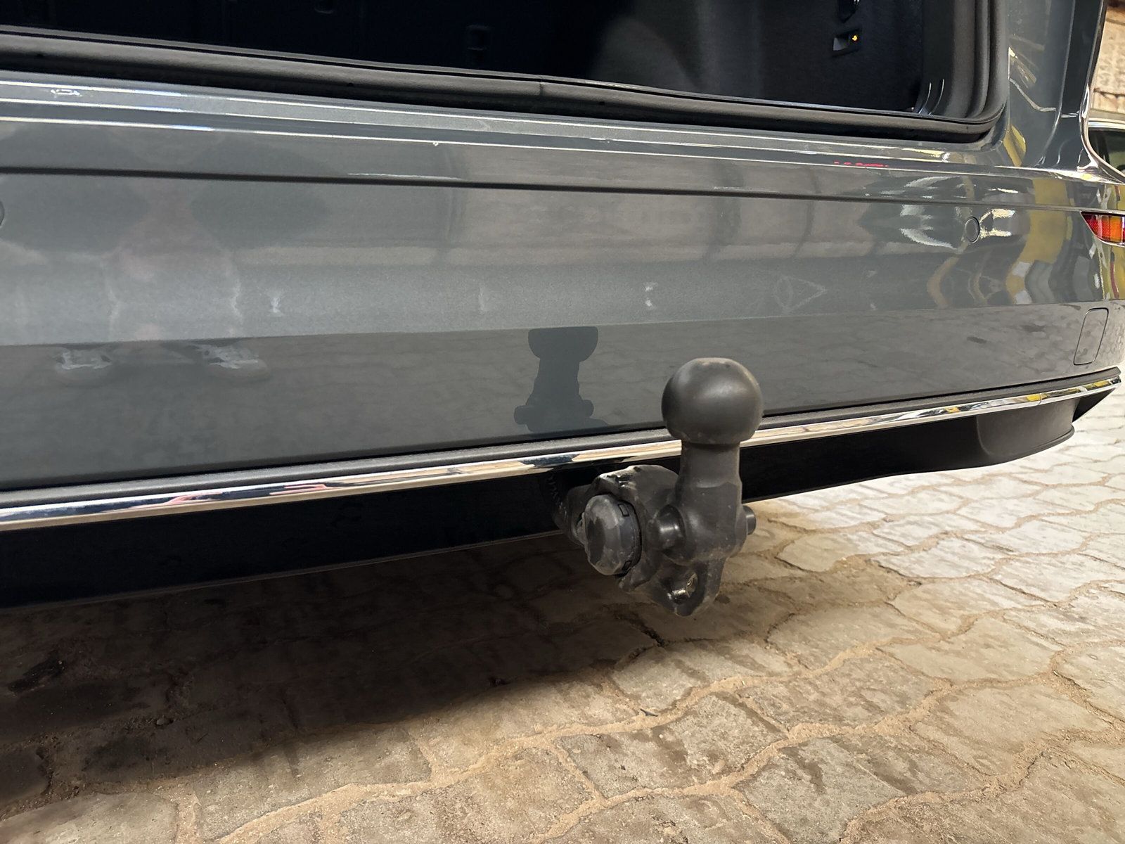 Fahrzeugabbildung Volkswagen Golf Variant 1.5 eTSI Goal AHK ACC Kamera