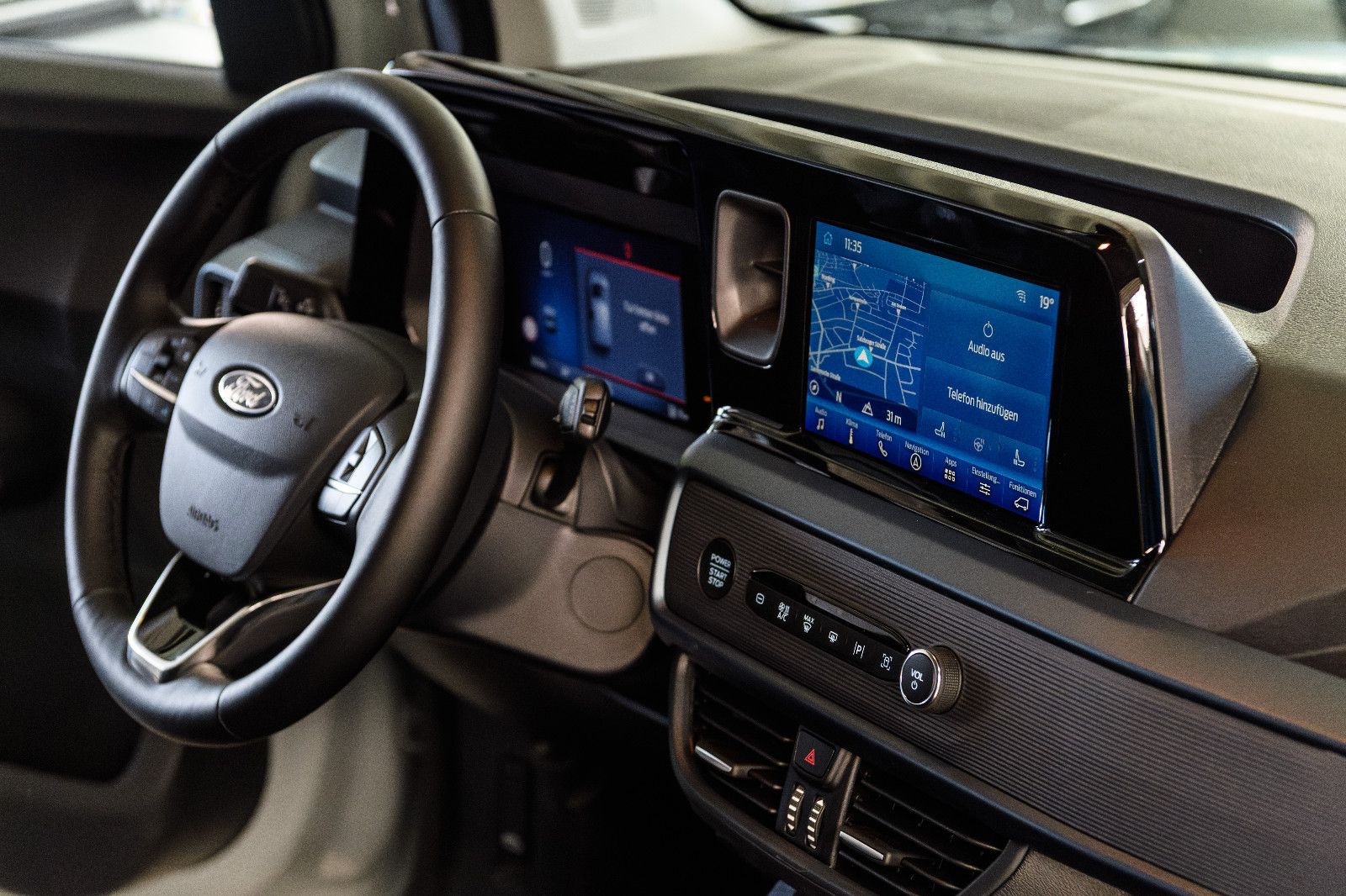 Fahrzeugabbildung Ford Tourneo Courier Active +Navi +ACC +Winter