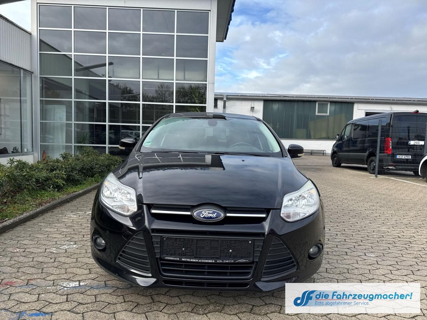 Ford Focus 2012 — photo 5