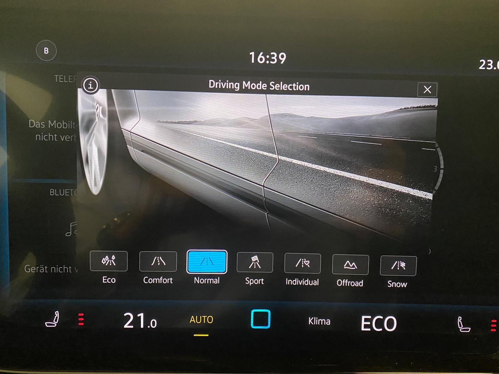 Fahrzeugabbildung Volkswagen Touareg 3.0 V6 TDI 4Motion Elegance+AHK