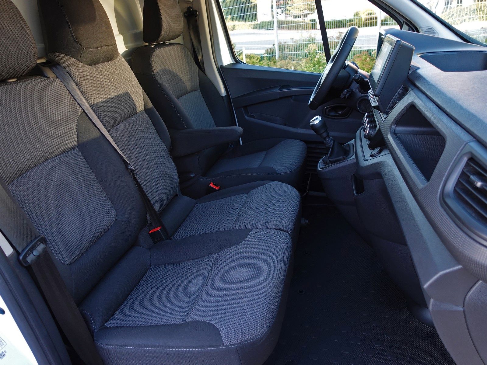 Fahrzeugabbildung Renault Trafic 2.0 Blue dCI Klima/Navi/EASYLINKL1H1 2,8t