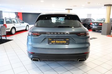 Porsche Cayenne - 7