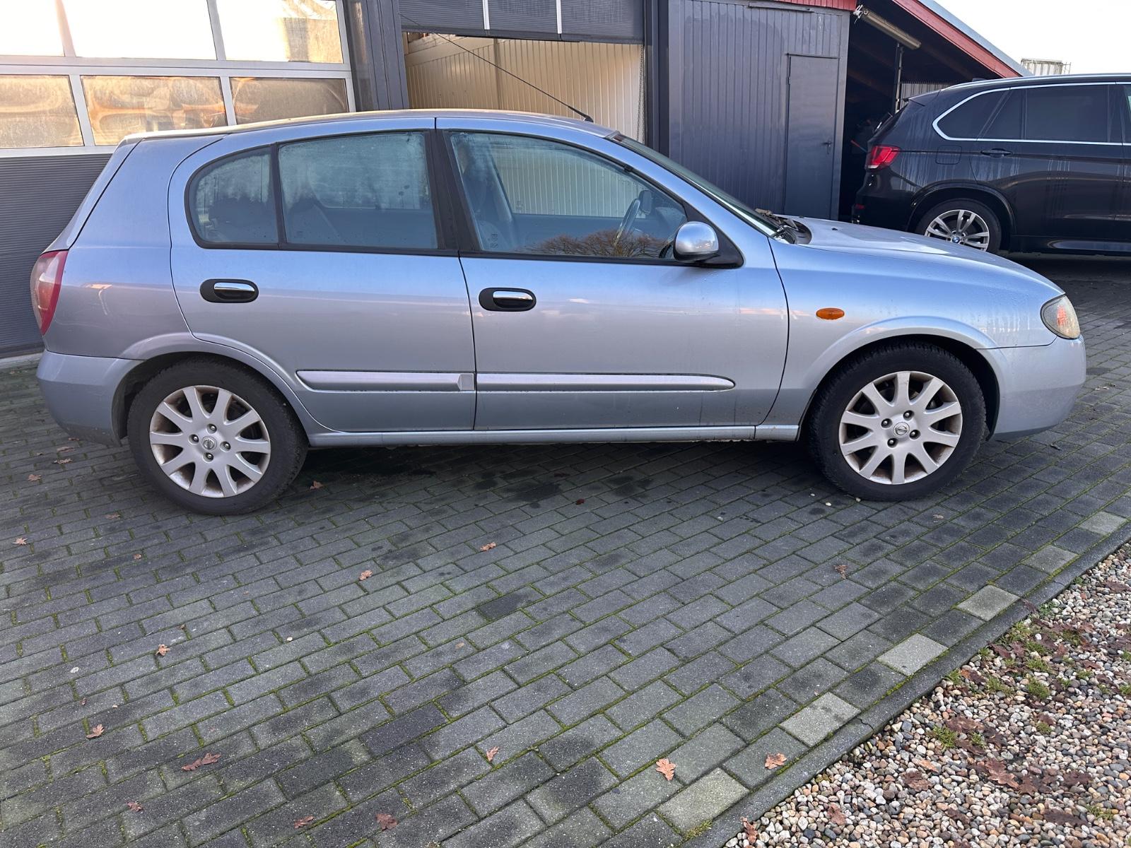 Nissan Almera Acenta Plus+ 1.5 Ltr/ Klima/AHK