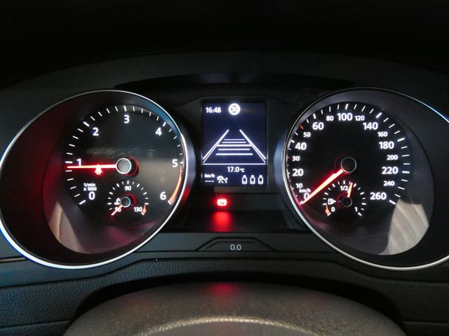 Passat Variant 2.0 TDI AHK NAVI 17 Zoll ALU