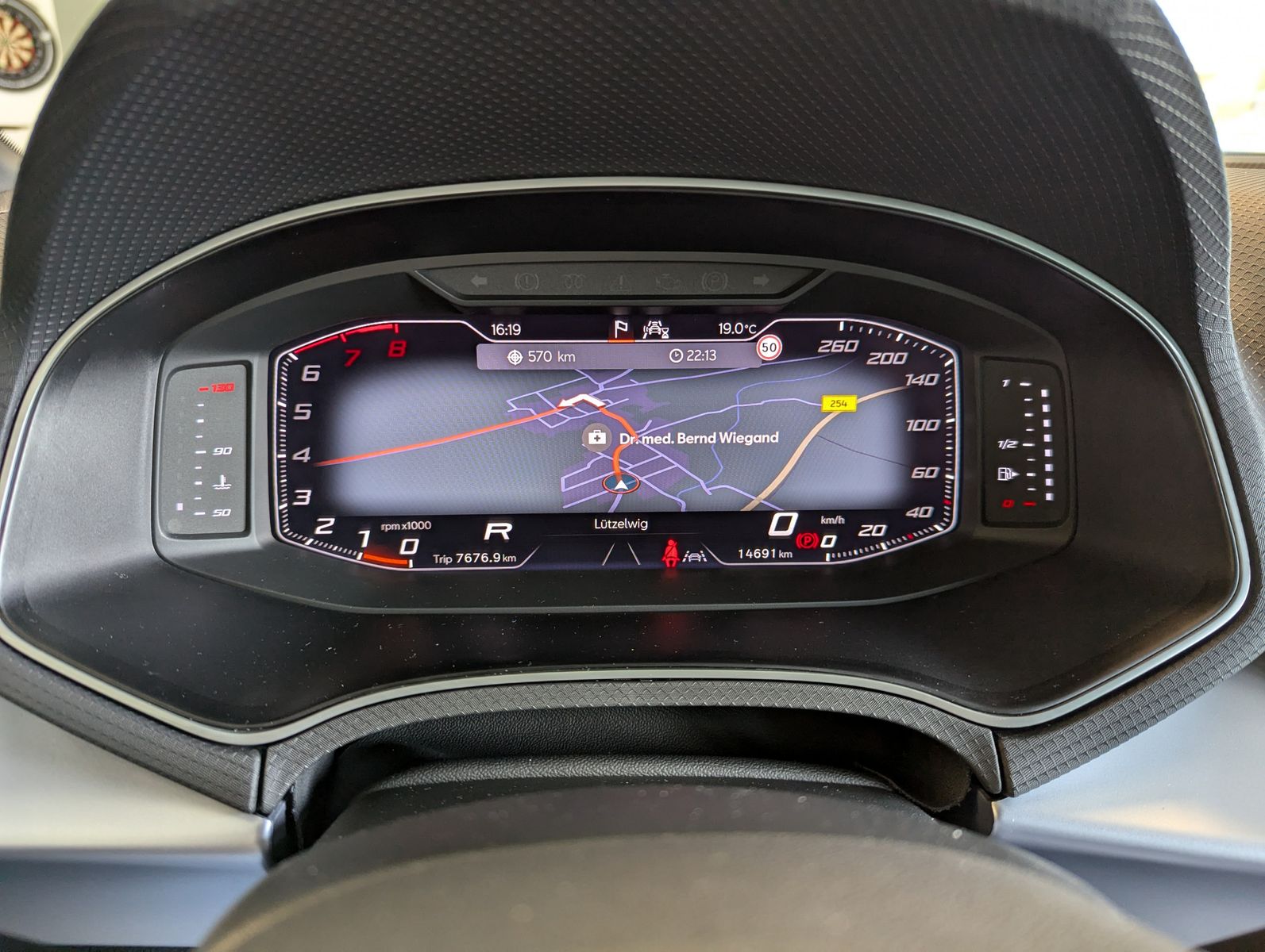 SEAT Arona 1.0 TSI FR DSG LED Dinamica ACC AHK Kamera - Image 22