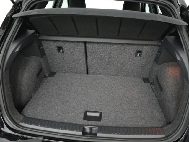 Arona FR-LINE TSI DSG+NAVI+KLIMA+SITZHEIZUNG+LED