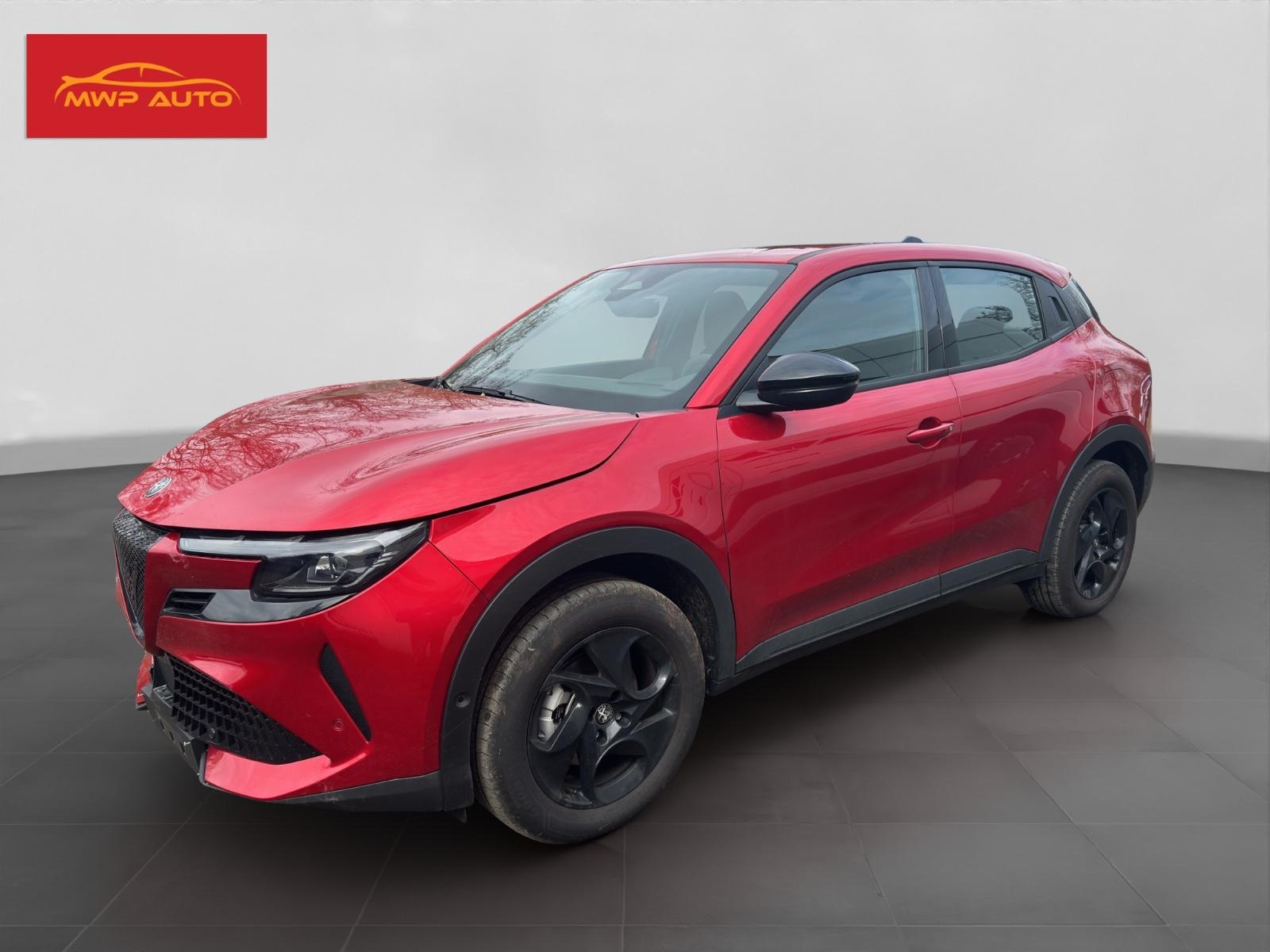 Alfa Romeo Junior Ibrida 1.2 VGT 48V-Hybrid 107 kW