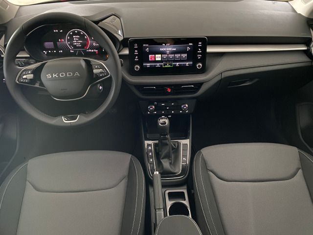 Fabia Tour 1.0 TSI LED+KAMERA+SHZ