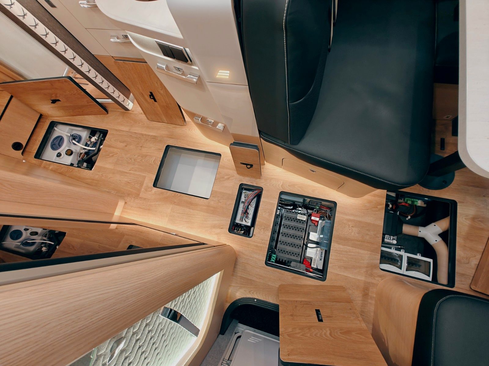 Fahrzeugabbildung HYMER / ERIBA / HYMERCAR B-KLASSE ML - T 780 SANSIBAR LTD. by palmo