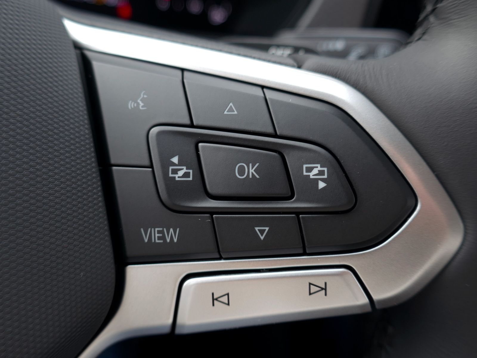 Fahrzeugabbildung Volkswagen T-Cross Life 1.0 TSI DSG | LED ACC