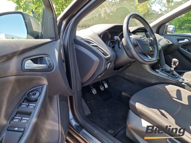 Focus EcoBoost 1.0 ST-Line , NAVI , Parkpilot , 