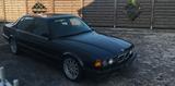 BMW 750i (kurze Variante) Shadowline - BMW 750 aus 1991