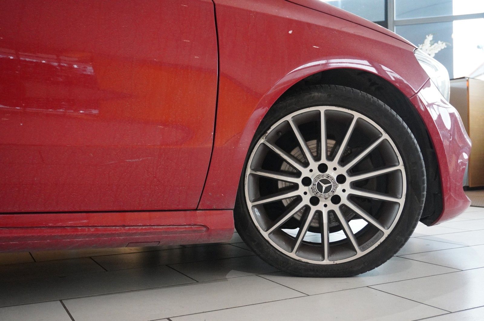 Fahrzeugabbildung Mercedes-Benz A 200 LIM. AMG LINE NAVI/LED/KAMERA/SPORT/SH/AHK