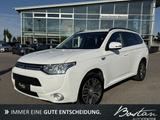 Mitsubishi Outlander PHEV PLUS 4WD/KAMERA/NAVI/XENON/LEDER - gebrauchte Mitsubishi Outlander aus dem Jahr 2014