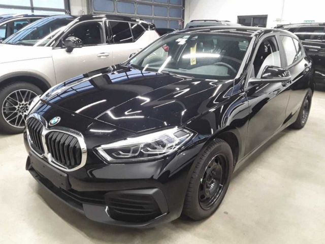 BMW 118 i Advantage*AHK*LED*PDC*SHZ*1-Hand*