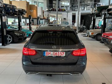 Mercedes C 200 - 5