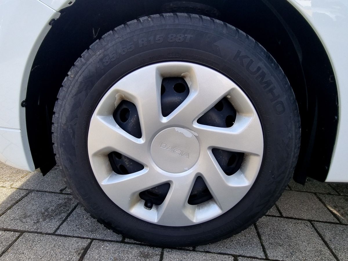 Fahrzeugabbildung Dacia Sandero Essential SCe 75