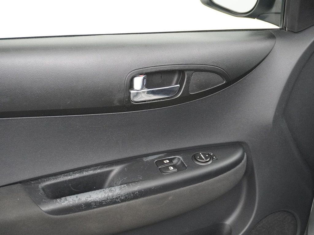 Hyundai i20 1.2i Go! Tempomate Händlerwartung