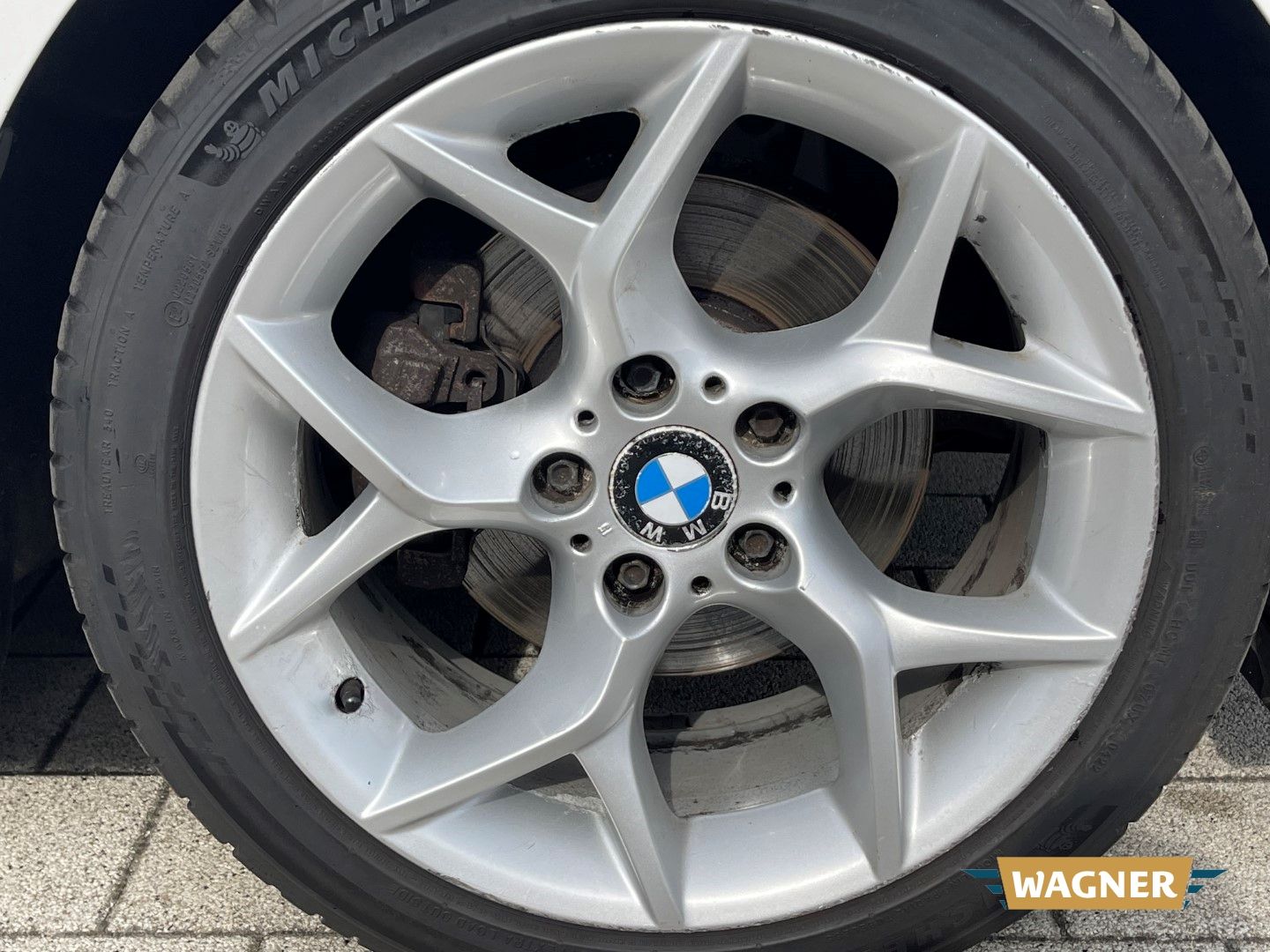 Fahrzeugabbildung BMW 320 d Touring Sitzheizung Tempomat Klimaautomati