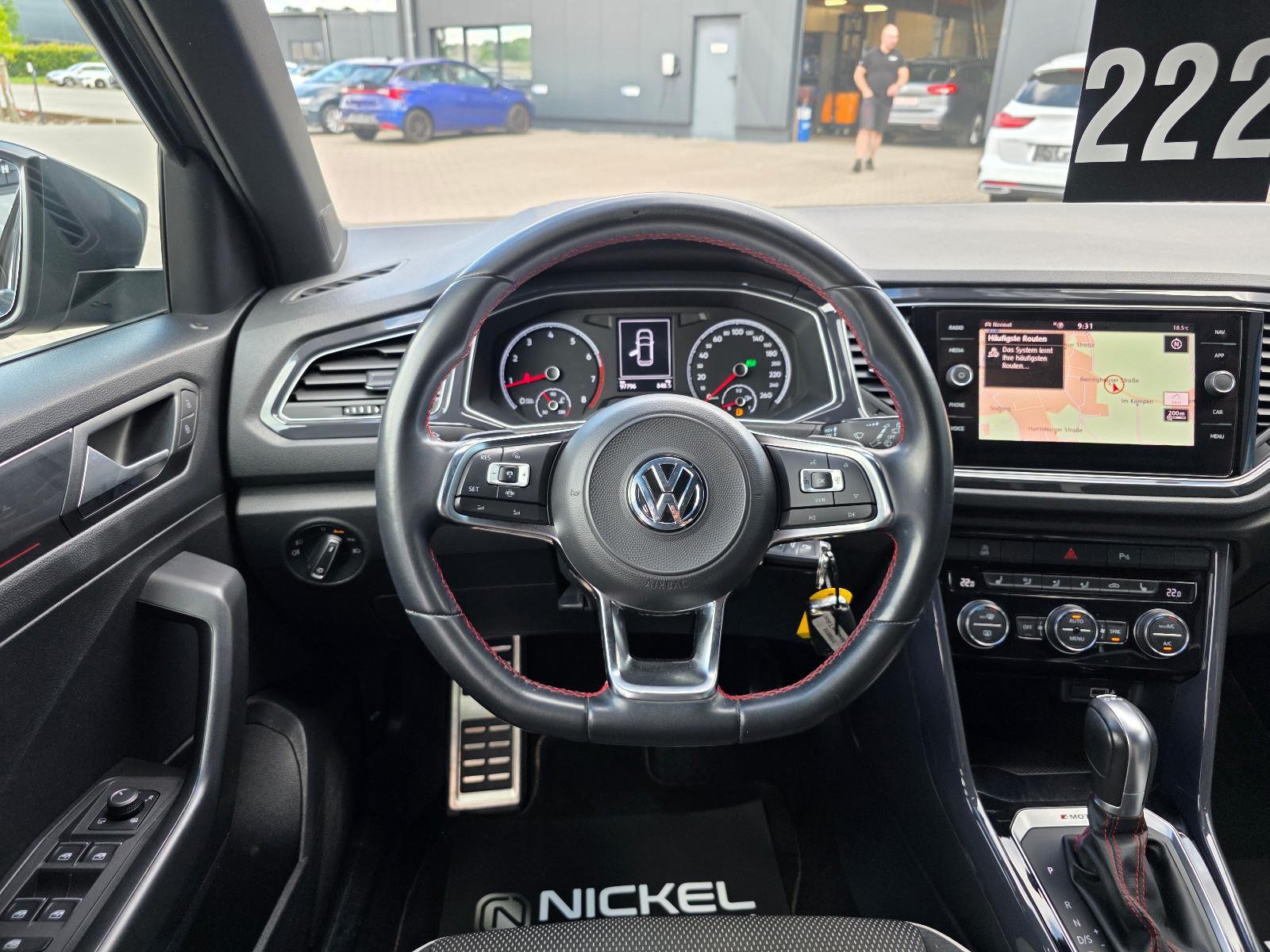 Volkswagen T-Roc Sport 4Motion*Kamera*LED*AHK*Navi*ACC*2.Hd