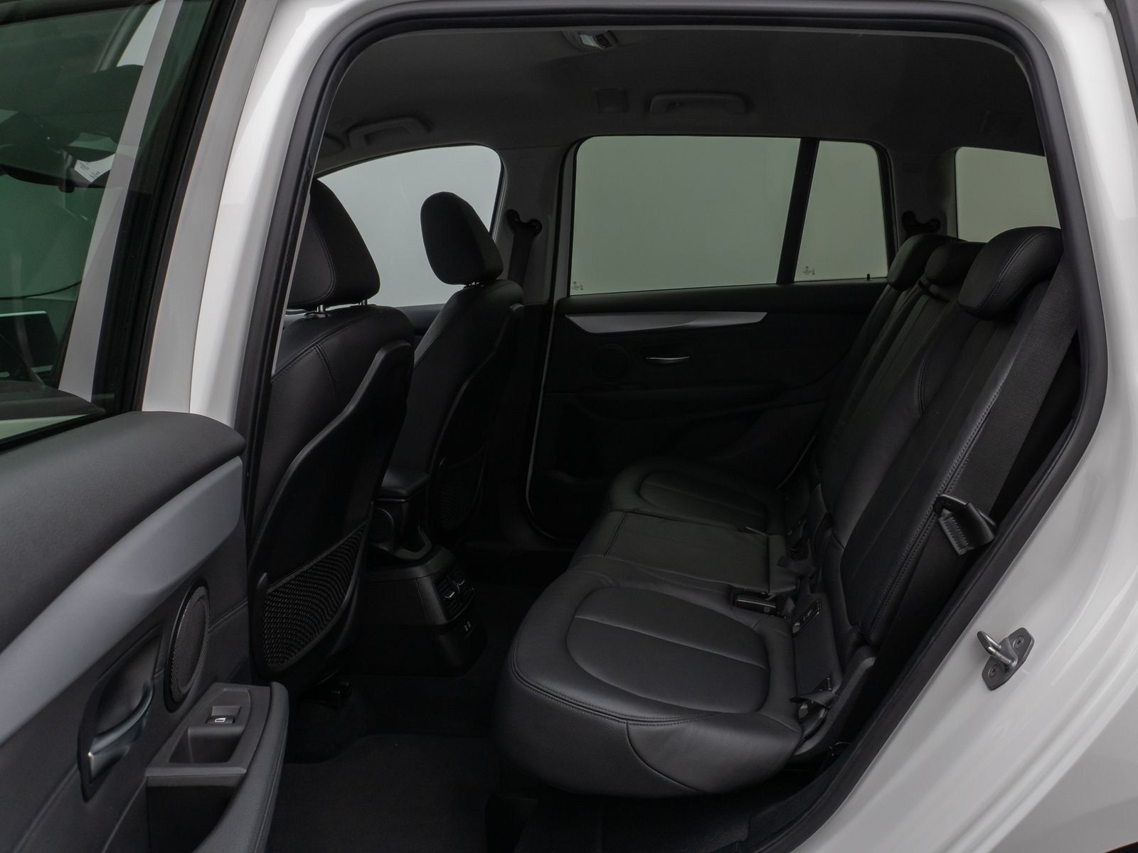 Fahrzeugabbildung BMW 220d Gran Tourer Advantage Kamera HUD Komfort