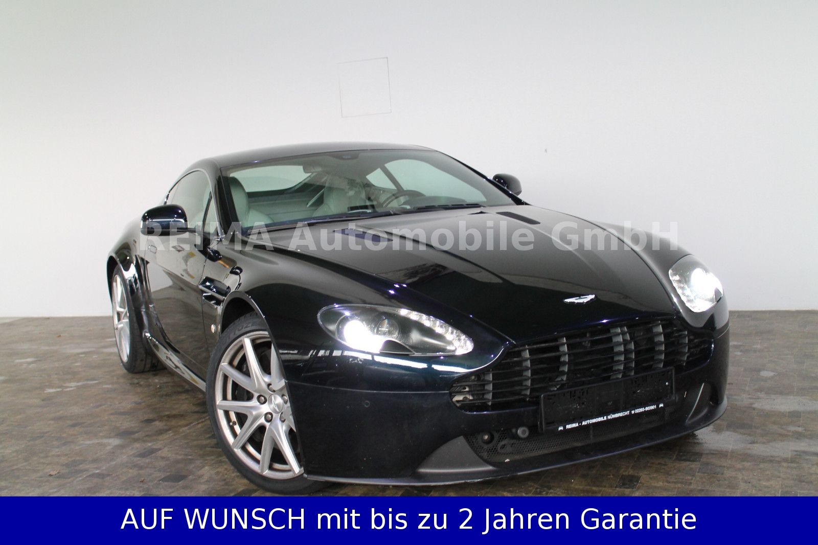 Fahrzeugabbildung Aston Martin V8 Vantage 4,7i, voll Scheckheft gepflegt,