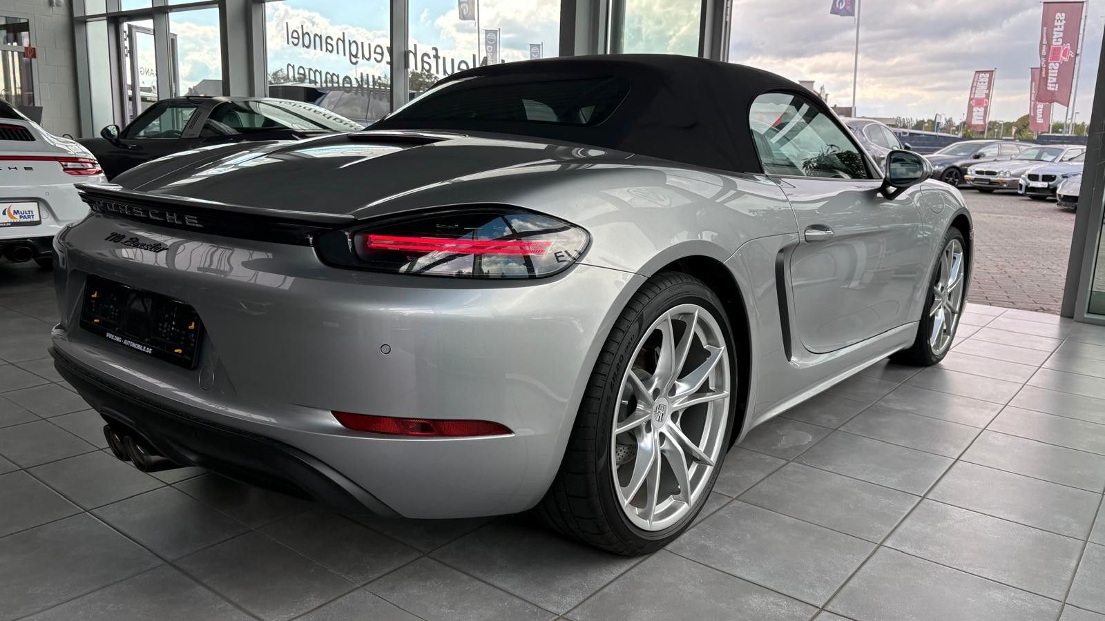 Fahrzeugabbildung Porsche Boxster/718/erst 44000km/TOP!